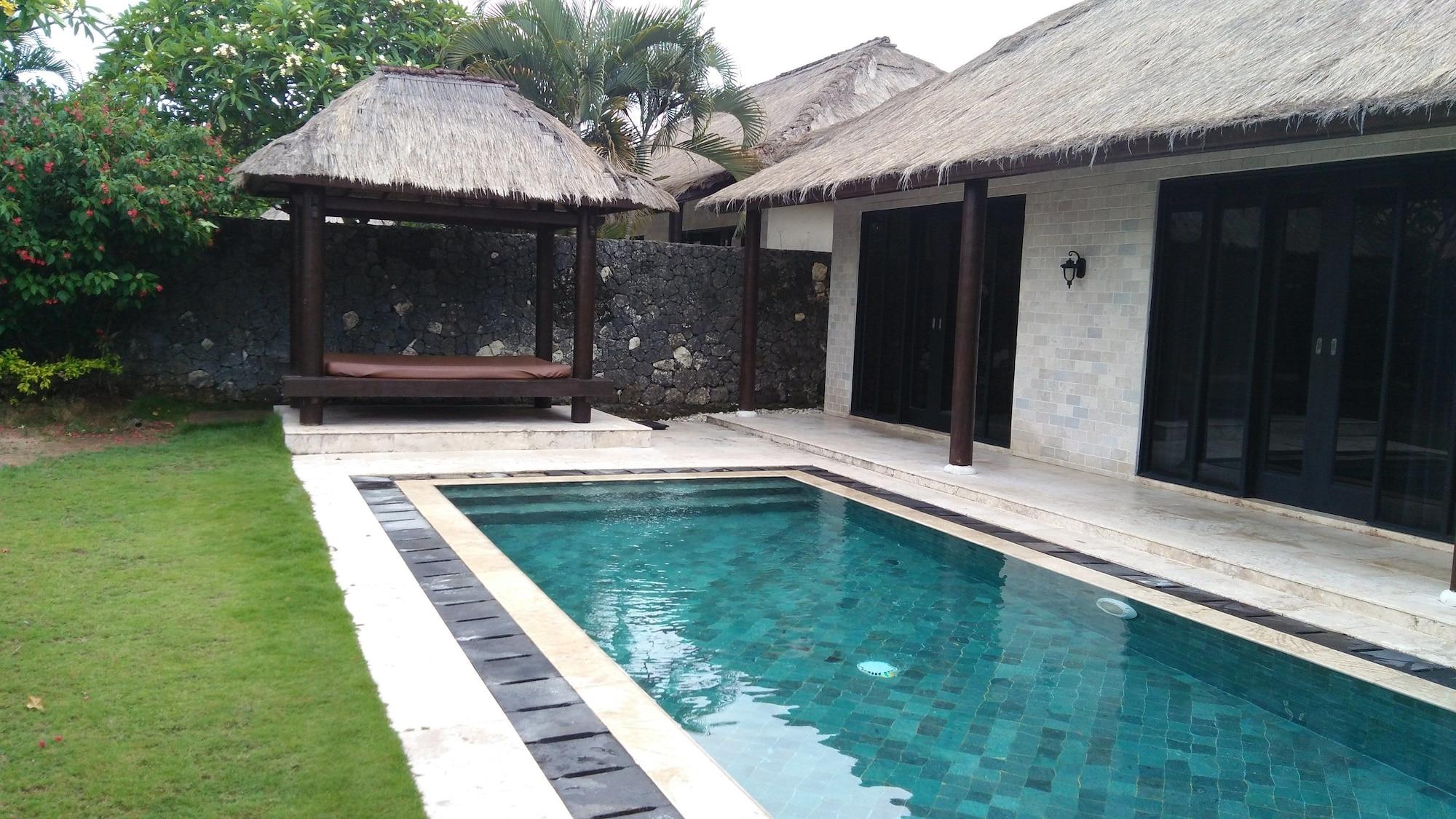 Royal Pool Villa Bali Nusa Dua  Eksteriør billede