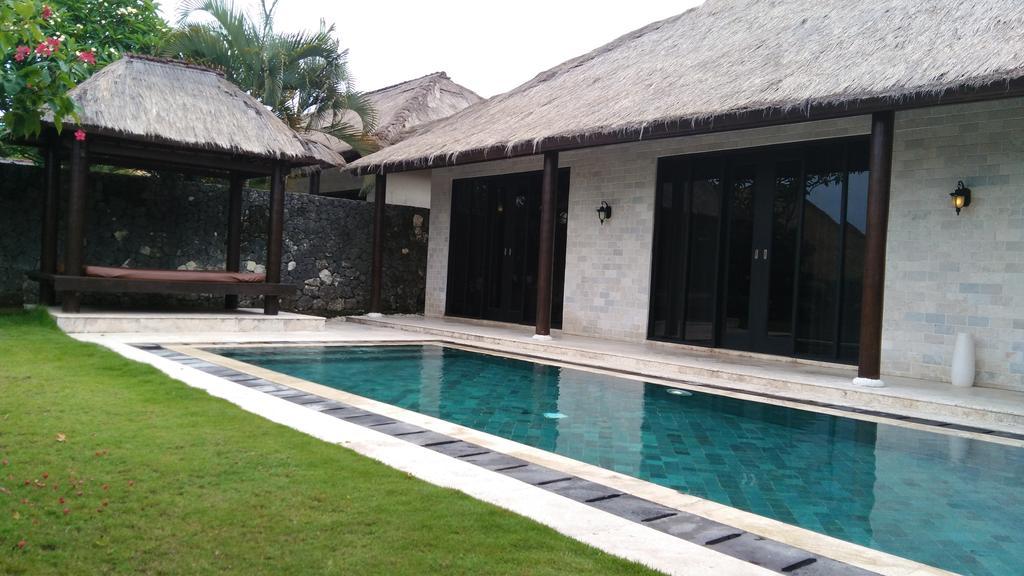 Royal Pool Villa Bali Nusa Dua  Værelse billede