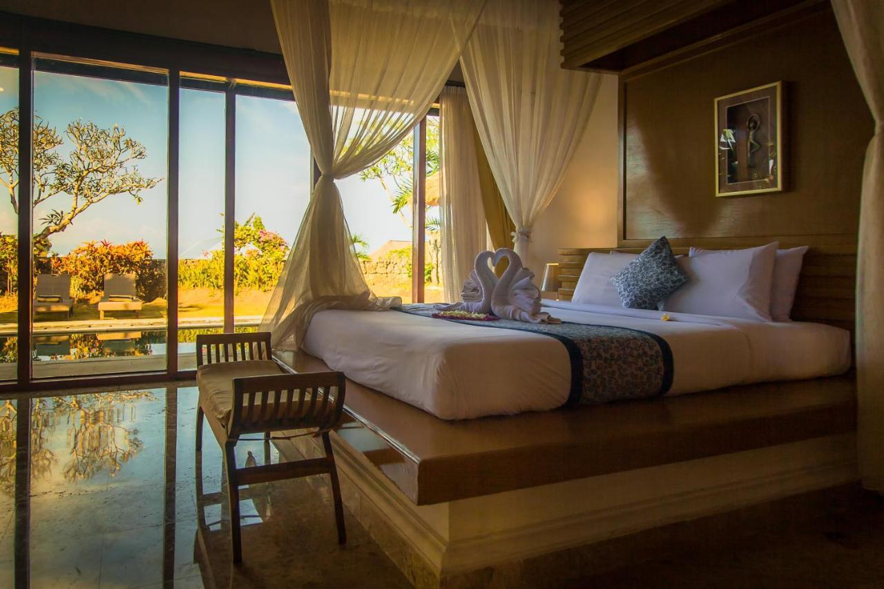 Royal Pool Villa Bali Nusa Dua  Eksteriør billede